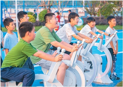 热门游戏深度解析 - 爱游戏